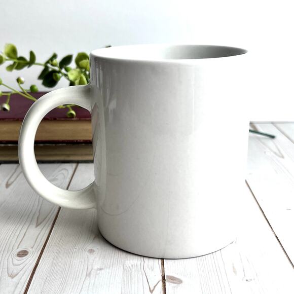 Friends TV Show Smelly Cat Song Coffee Mug Modern Gourmet Phoebe Collectible - Picture 3 of 5